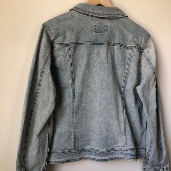 Universal Thread Denim Jacket - Picture 11 of 12